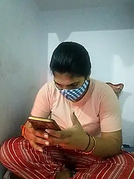 PG girl 12th online show from January 12, 2026, 7:37 am