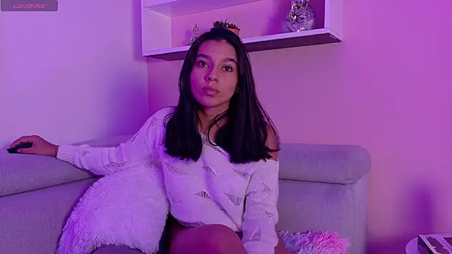 AlyssaRay online show from November 16, 2025, 6:56 pm