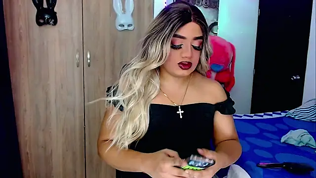 Sofiabigcock22 online show from October 27, 2025, 11:11 am