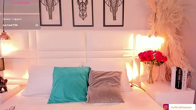 Ari lynn  online show from November 14, 2025, 3:21 am