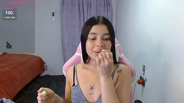 Megan ve online show from October 25, 2025, 2:22 am