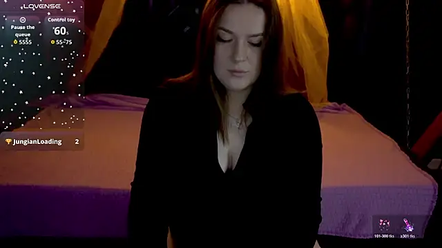 AliceOfWondersS online show from November 5, 2025, 7:44 am