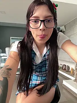 l0lita sweet online show from December 20, 2025, 3:26 pm