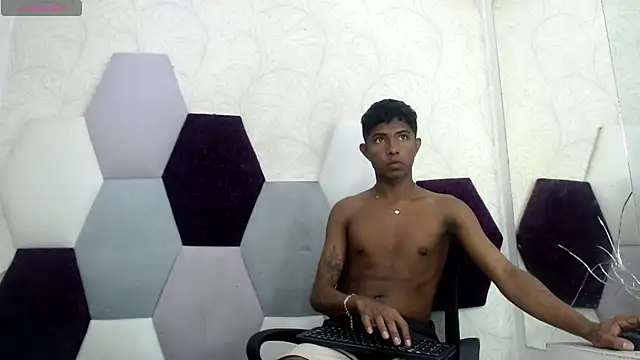 Mick storm online show from February 8, 2026, 7:33 pm