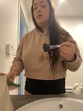 Snapshot of Amyblackheartxox chatting on October 15, 2025, 2:14 pm Amyblackheartxox online show from October 15, 2025, 2:14 pm