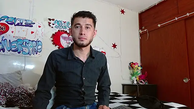 picante70  online show from March 23, 2026, 12:27 pm