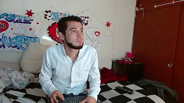 Snapshot of picante70_ chatting on February 12, 2026, 11:10 am picante70 online show from February 12, 2026, 11:10 am