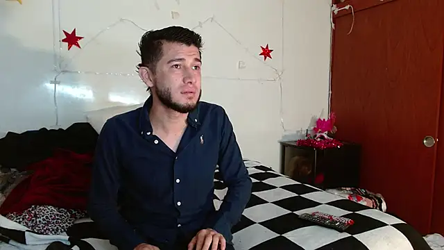 picante70  online show from November 29, 2025, 11:21 am