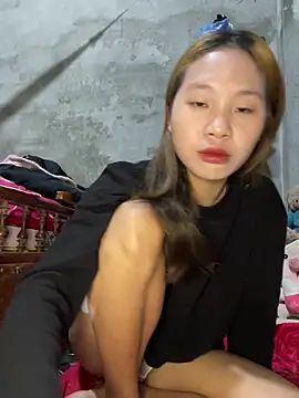 namicute online show from February 5, 2026, 12:50 am