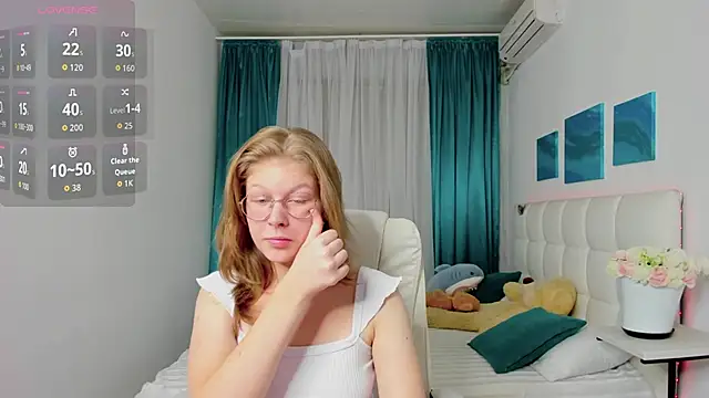 Snapshot of Angelie__Eyes chatting on October 23, 2025, 2:49 pm Angelie Eyes online show from October 23, 2025, 2:49 pm