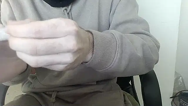 ZorroRomeo online show from January 13, 2026, 12:20 pm