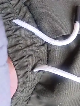 szabi1995 online show from October 31, 2025, 10:23 am