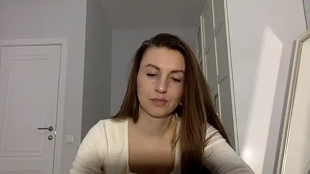 Snapshot of Melivorra chatting on April 27, 2026, 9:46 pm Melivorra online show from April 27, 2026, 9:46 pm