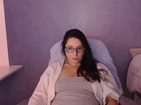 LuckyLisa23 online show from January 17, 2026, 10:13 pm