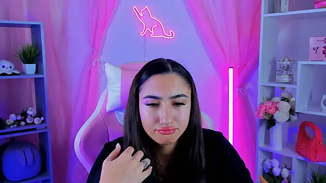 RebeckaThornton online show from October 29, 2025, 9:41 am