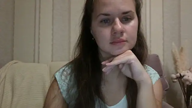 GiaaCaranggi online show from November 2, 2025, 5:51 pm