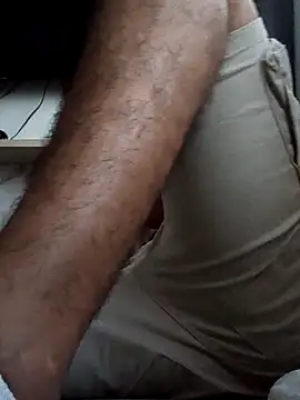 sexyandres 23 online show from March 15, 2026, 11:01 pm