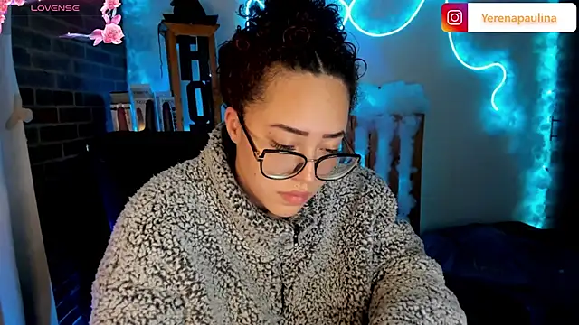 Lizz martins online show from November 28, 2025, 2:01 am