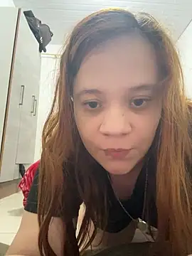 Snapshot of ruivinhadancer chatting on June 17, 2026, 3:28 am ruivinhadancer online show from June 17, 2026, 3:28 am