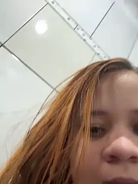 ruivinhadancer online show from November 18, 2025, 4:54 pm