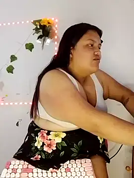 natt-bigass online show from November 6, 2025, 2:26 am