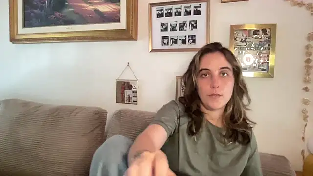 lill daddysgirl online show from March 16, 2026, 9:28 pm