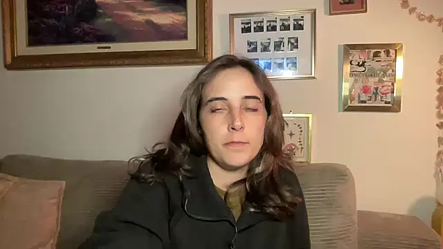 lill daddysgirl online show from February 26, 2026, 4:56 am