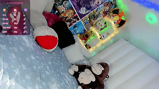 Snapshot of Estefany_Leeon chatting on November 20, 2025, 3:56 pm Estefany Leeon online show from November 20, 2025, 3:56 pm