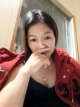 -Paige- online show from October 16, 2025, 5:32 pm