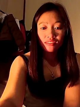 -Paige- online show from December 15, 2025, 11:49 am