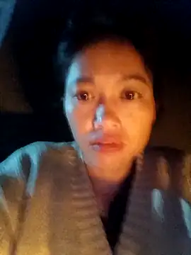 -Paige- online show from November 15, 2025, 10:36 pm