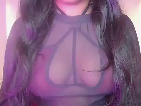 Rashiii  online show from October 28, 2025, 3:33 pm