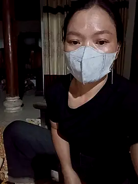 nat-tri online show from October 17, 2025, 11:23 am