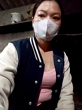 nat-tri online show from November 17, 2025, 11:31 pm