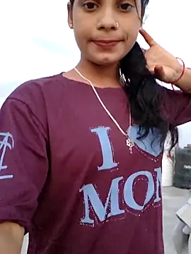 Nitya hot online show from April 5, 2026, 1:18 pm