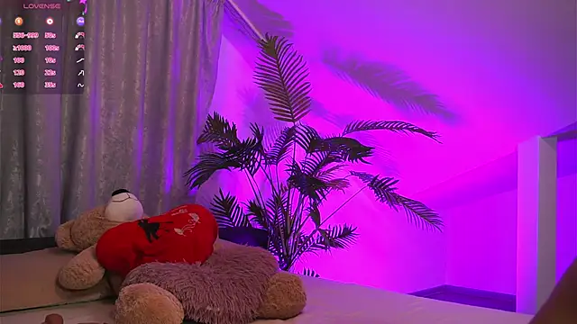 Snapshot of TenderSin chatting on May 6, 2026, 1:53 am TenderSin online show from May 6, 2026, 1:53 am