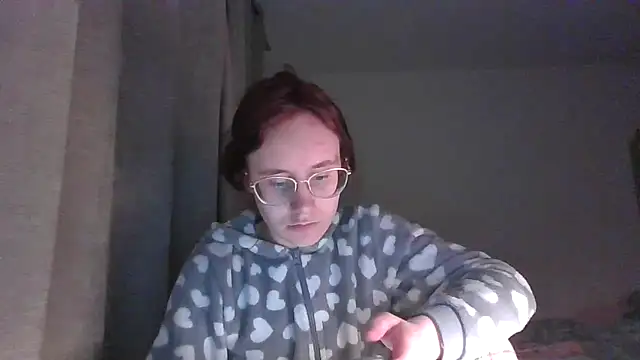 LuckySLove online show from March 5, 2026, 6:26 pm