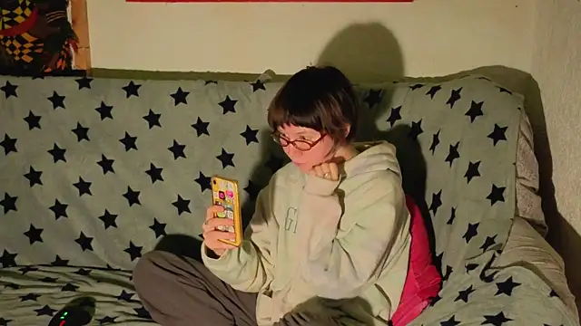 ReincarnatedAngel online show from October 23, 2025, 8:51 pm