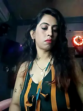 Darling Annie online show from November 26, 2025, 6:19 pm