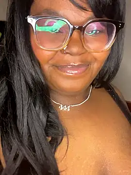 TheChubbySiren online show from January 14, 2026, 3:04 pm