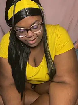 Snapshot of TheChubbySiren chatting on May 19, 2026, 2:02 pm TheChubbySiren online show from May 19, 2026, 2:02 pm