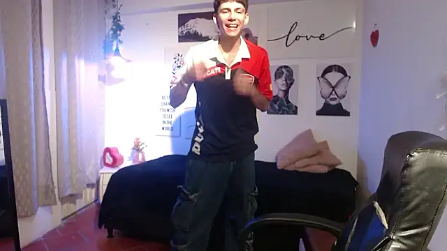 AmethystShadow17 online show from March 12, 2026, 8:13 pm