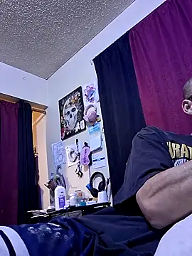 whateveruwanthowever online show from December 1, 2025, 3:02 pm