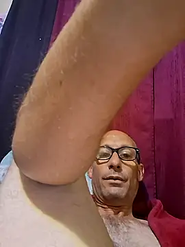 whateveruwanthowever online show from November 6, 2025, 10:03 pm