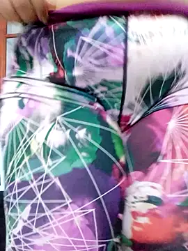 Snapshot of Notila-68 chatting on October 16, 2025, 9:23 pm Notila-68 online show from October 16, 2025, 9:23 pm