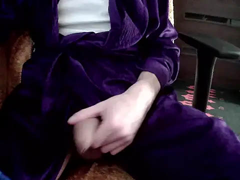 Batboy94 online show from February 8, 2026, 1:03 am