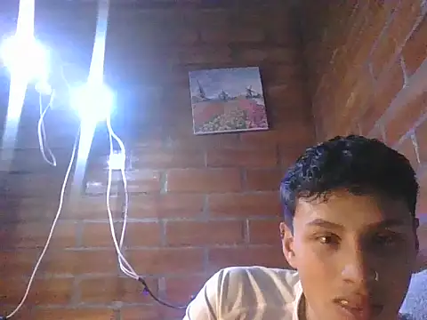 nickk boy online show from October 24, 2025, 11:48 pm