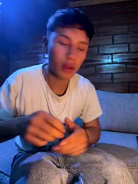 nickk boy online show from October 21, 2025, 1:16 am