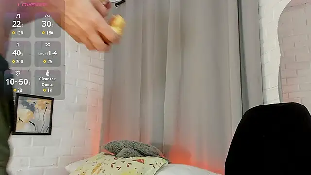 MATEO HUNTER online show from January 12, 2026, 2:57 pm