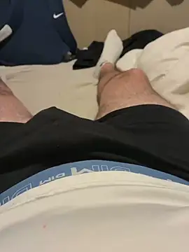 creamydeluxe online show from March 15, 2026, 8:27 pm